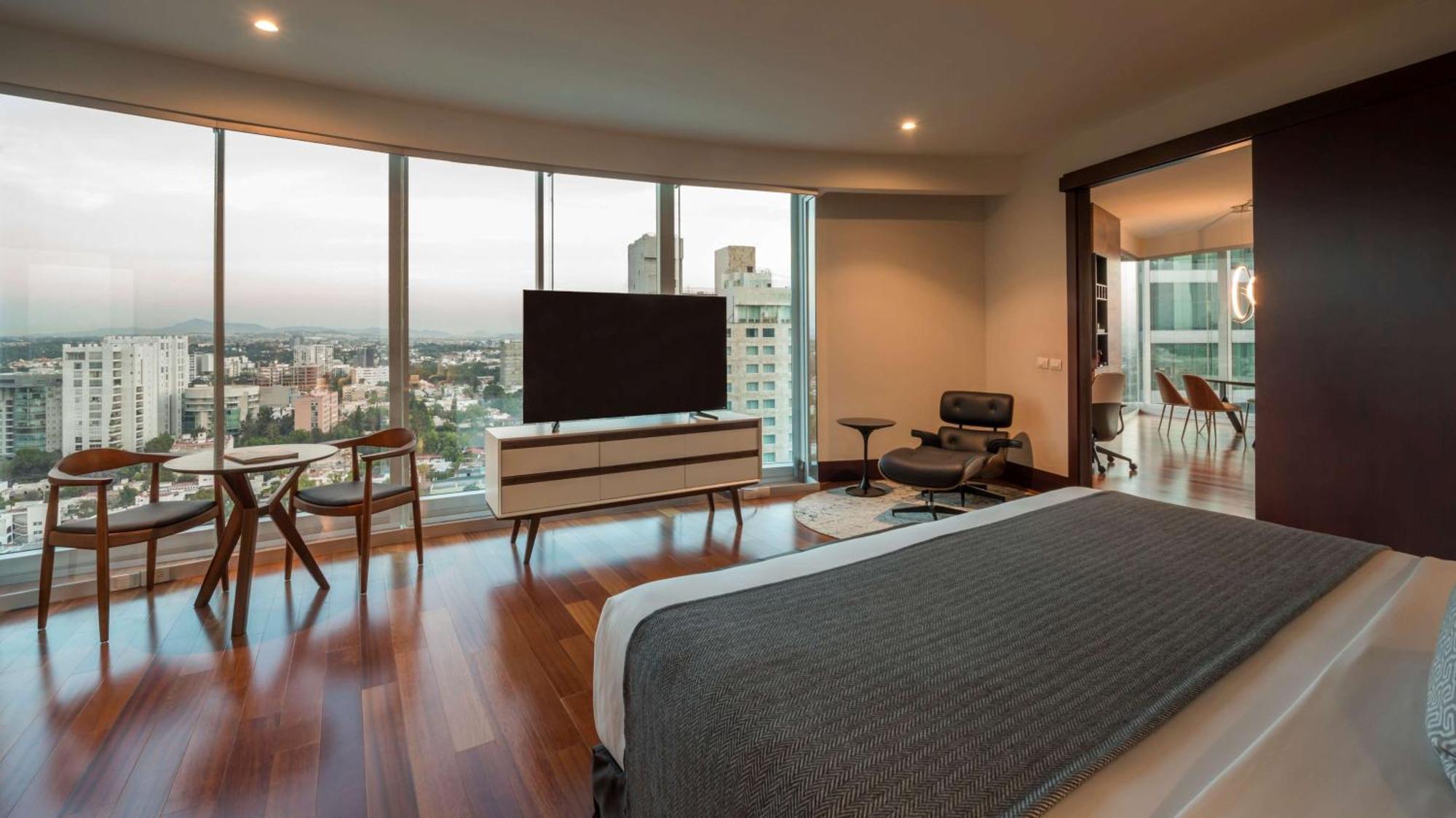 Nh Collection Guadalajara Providencia Hotel Exterior photo