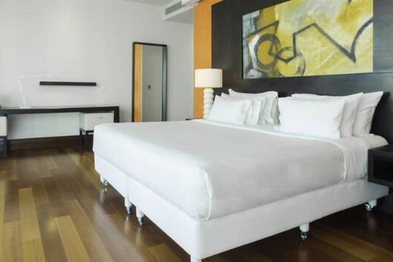 Nh Collection Guadalajara Providencia Hotel Exterior photo